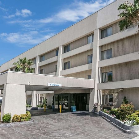 Baymont By Wyndham Arlington At Six Flags Dr Ξενοδοχείο Εξωτερικό φωτογραφία