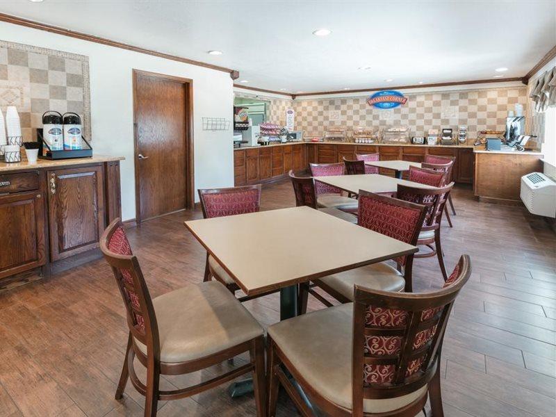 Baymont By Wyndham Arlington At Six Flags Dr Ξενοδοχείο Εξωτερικό φωτογραφία