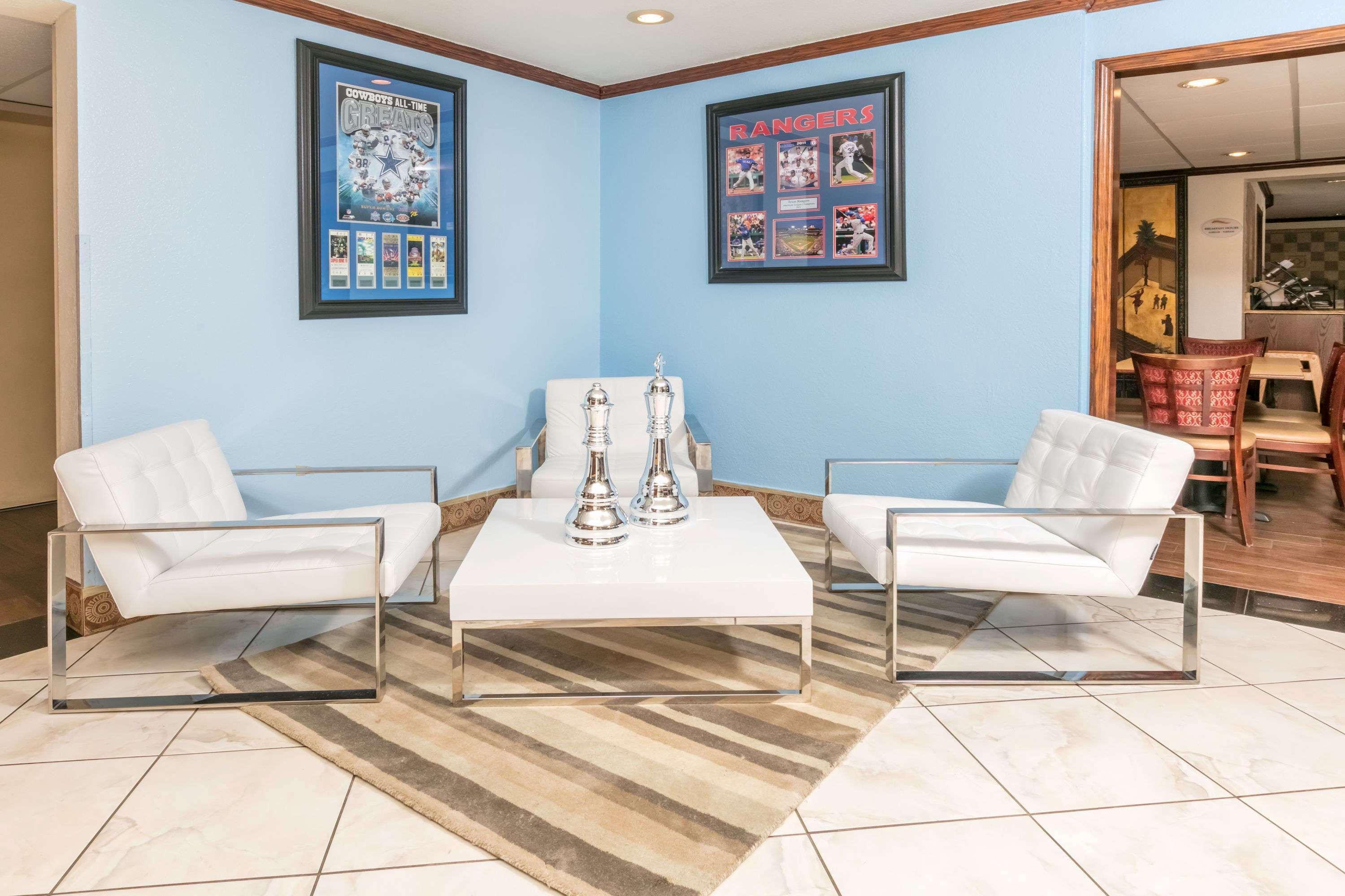 Baymont By Wyndham Arlington At Six Flags Dr Ξενοδοχείο Εξωτερικό φωτογραφία
